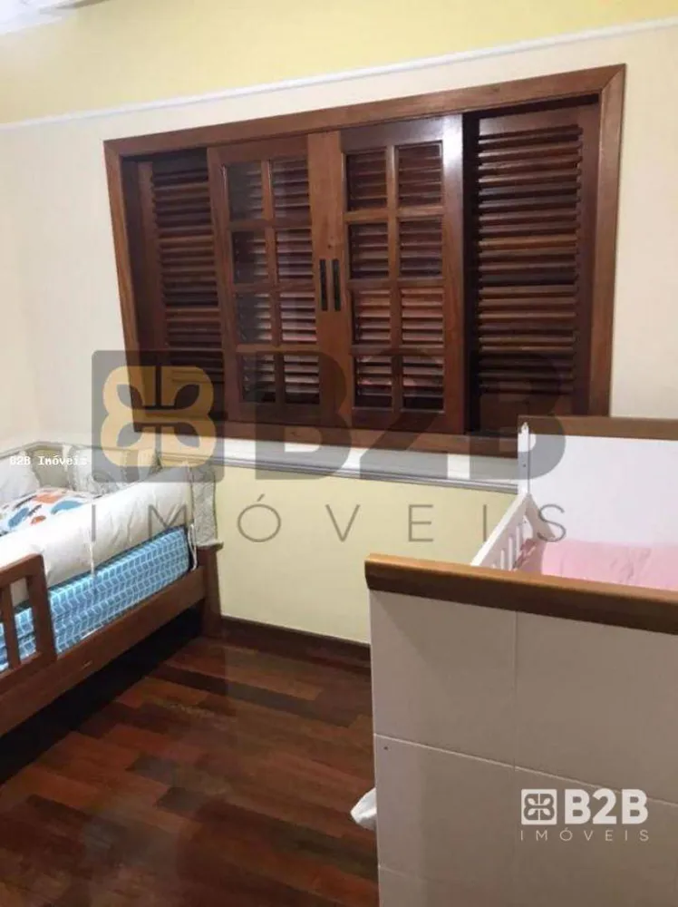 Casa, 3 quartos, 215 m² - Foto 18