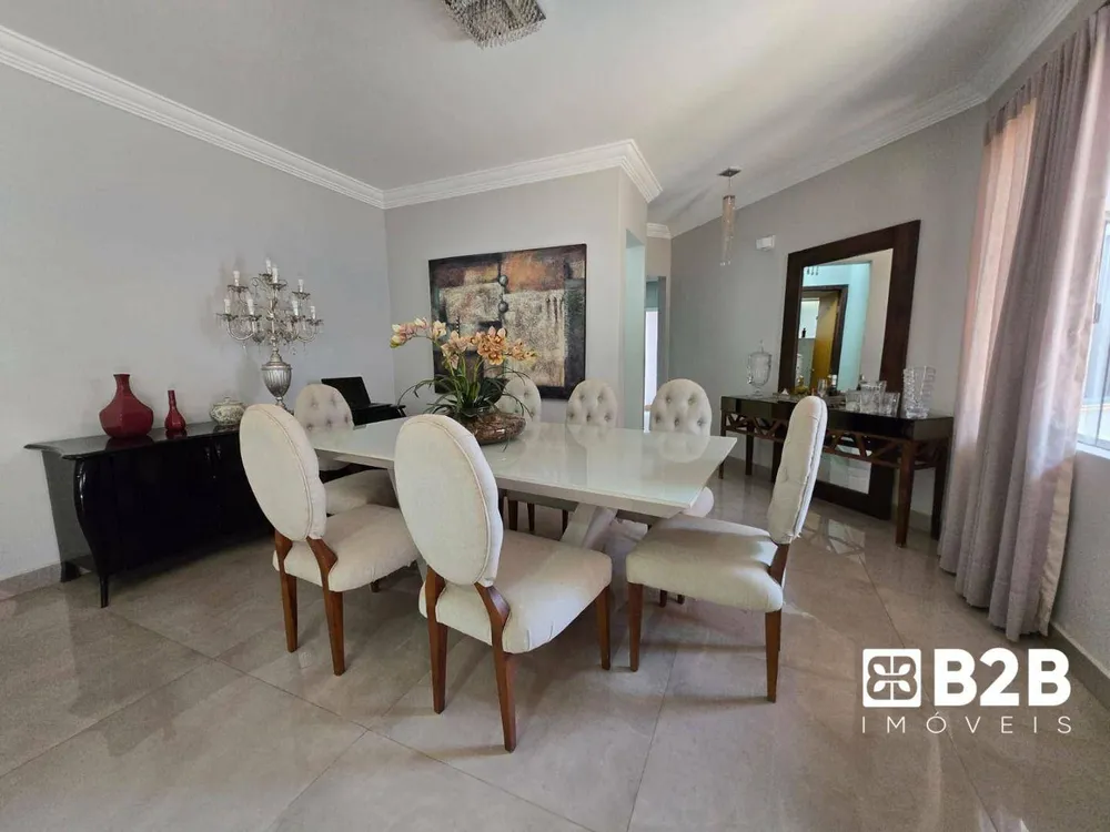 Casa, 4 quartos, 315 m² - Foto 13