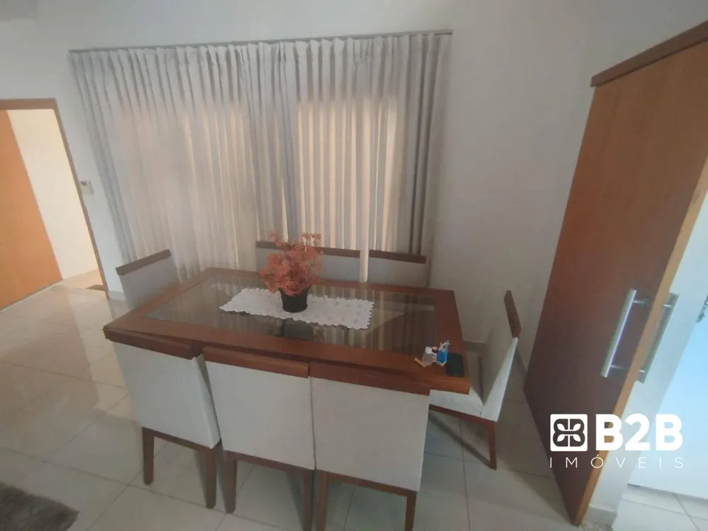 Casa, 3 quartos, 175 m² - Foto 3