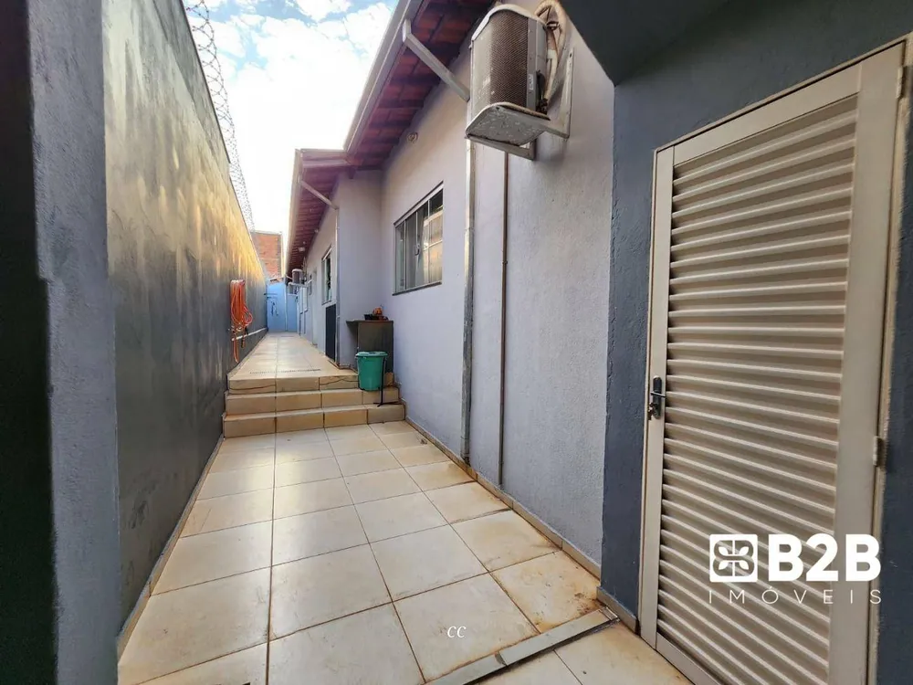 Casa, 2 quartos, 180 m² - Foto 11