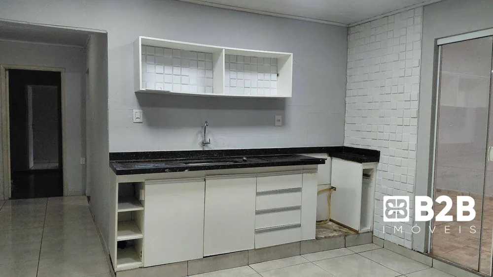 Casa, 3 quartos, 156 m² - Foto 3