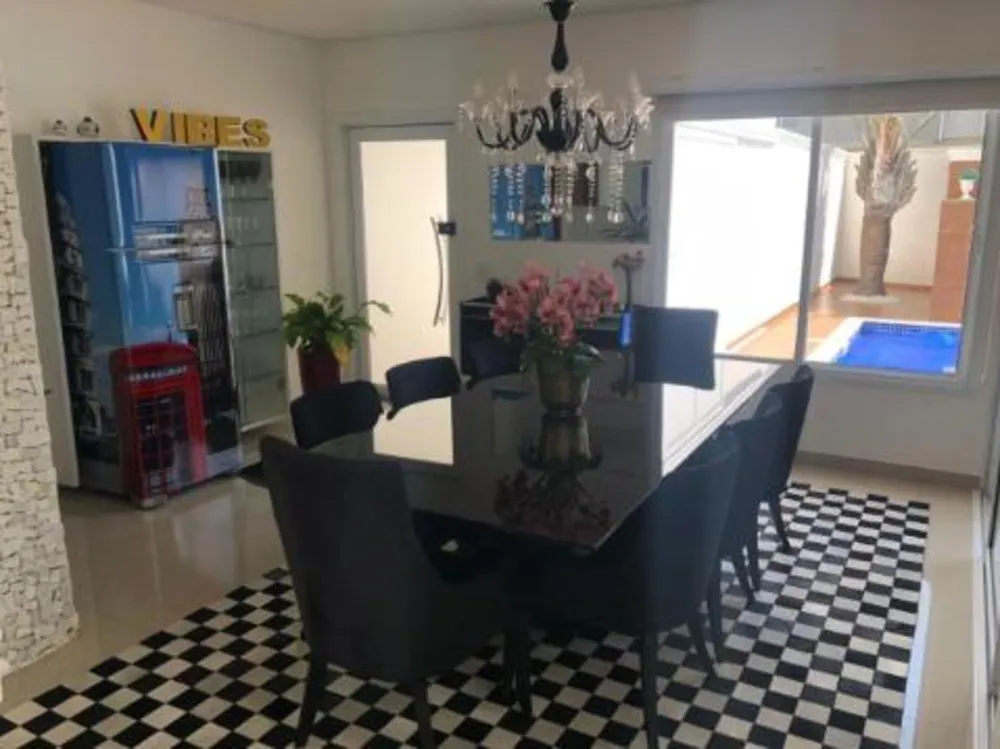 Sobrado, 7 quartos, 270 m² - Foto 1