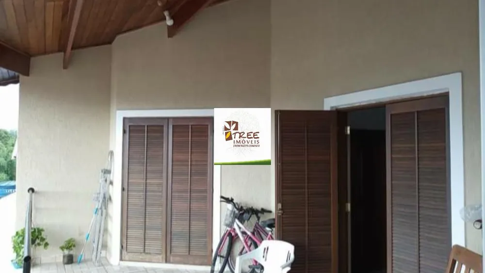 Sobrado, 7 quartos, 235 m² - Foto 1