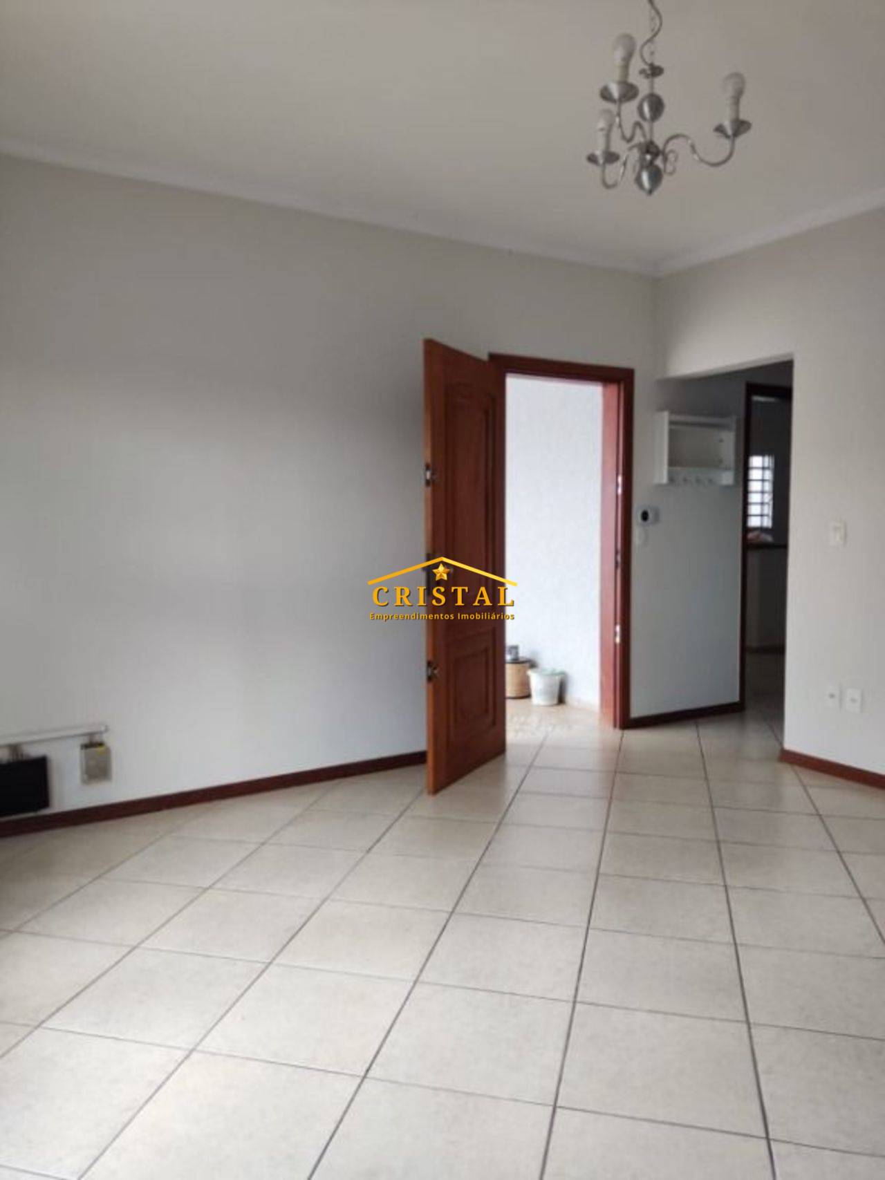 Casa à venda com 3 quartos, 207m² - Foto 3