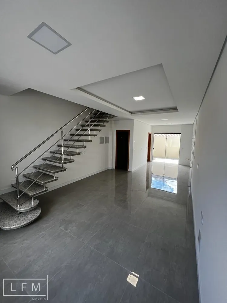 Sobrado, 2 quartos, 120 m² - Foto 2