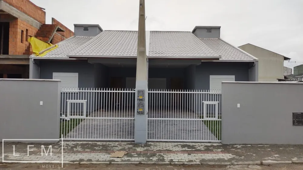Casa, 3 quartos, 99 m² - Foto 2