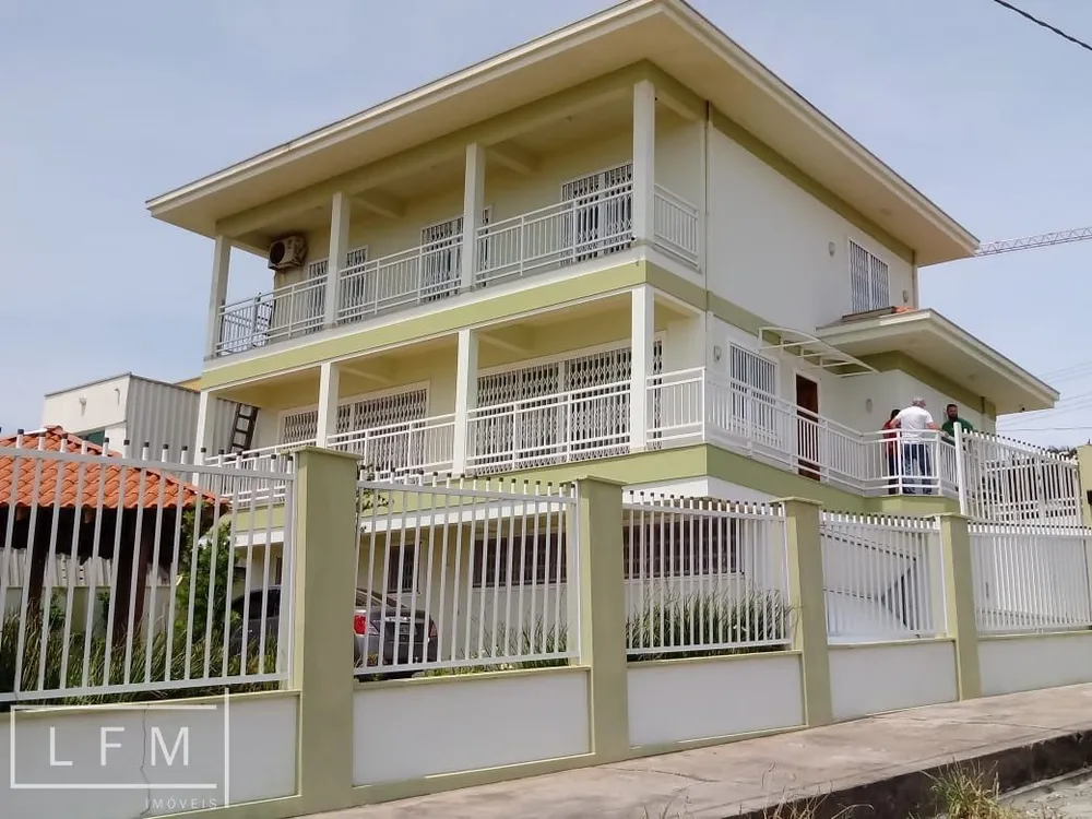 Sobrado, 4 quartos, 300 m² - Foto 1
