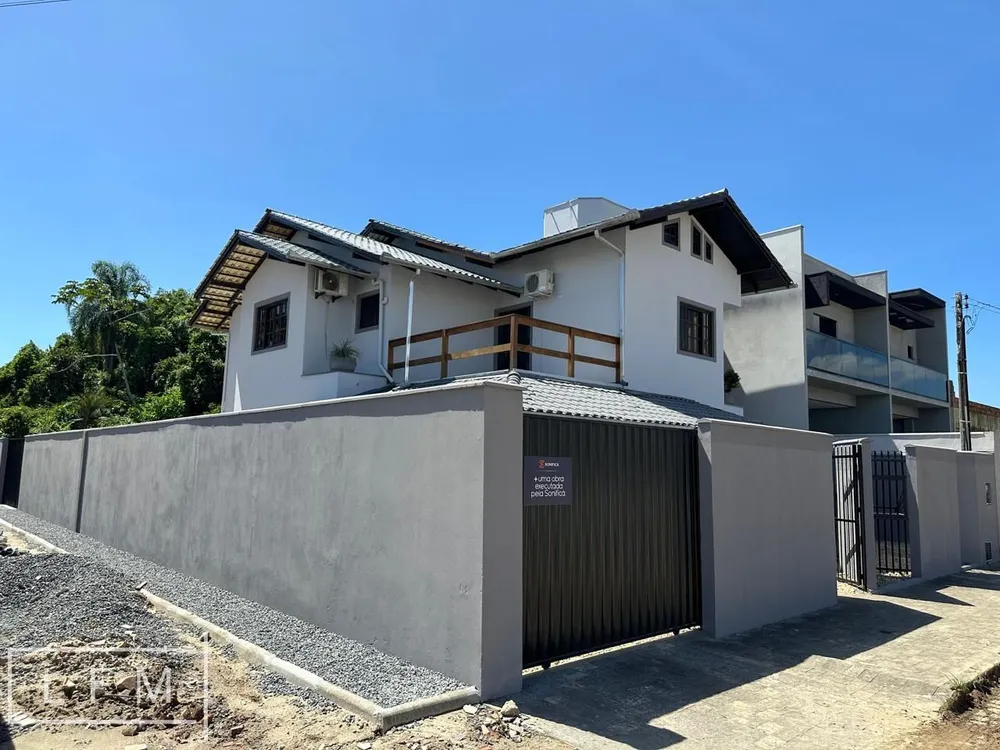 Casa, 4 quartos, 232 m² - Foto 4