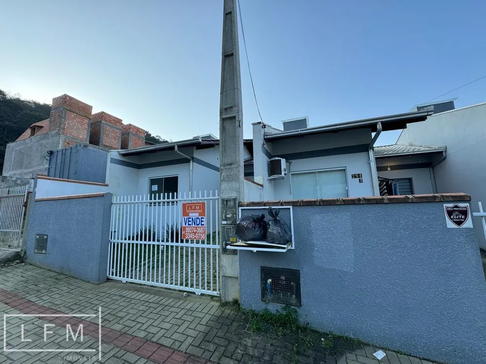 Casa, 2 quartos, 50 m² - Foto 1