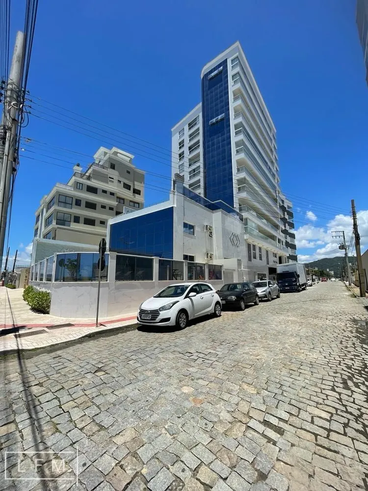 Apartamento, 3 quartos, 122 m² - Foto 1