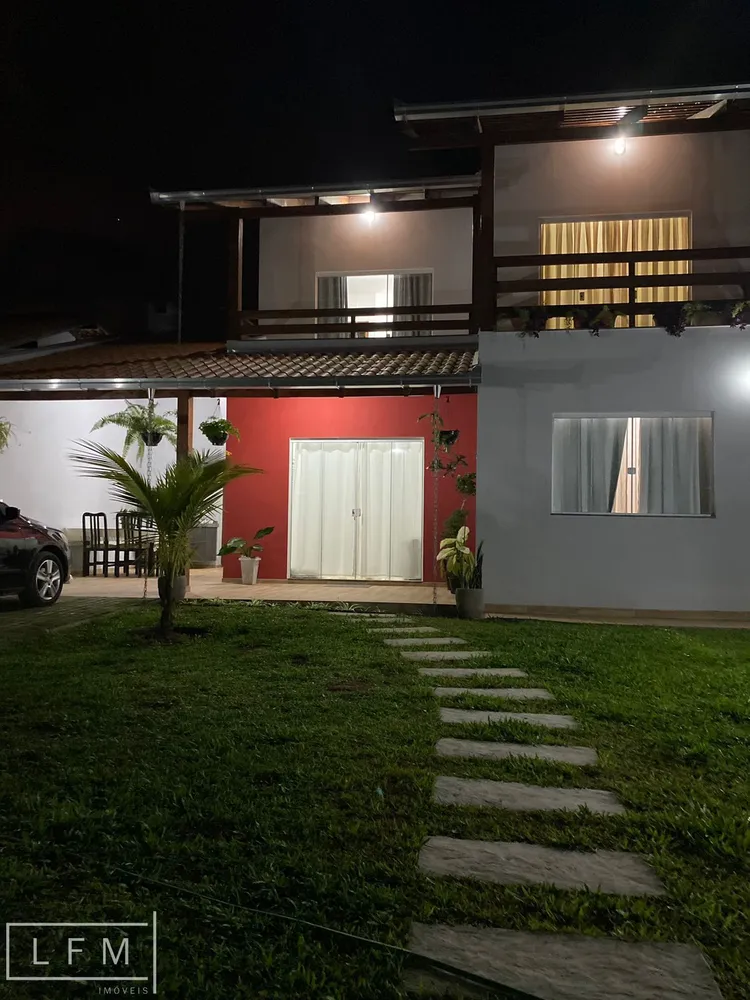 Casa, 5 quartos, 149 m² - Foto 3