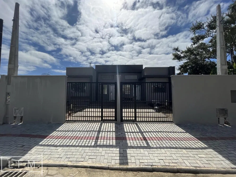 Casa, 2 quartos, 81 m² - Foto 1
