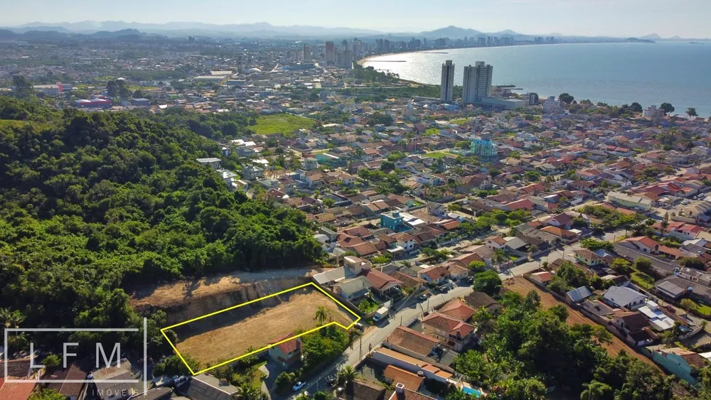 Terreno, 2138 m² - Foto 1