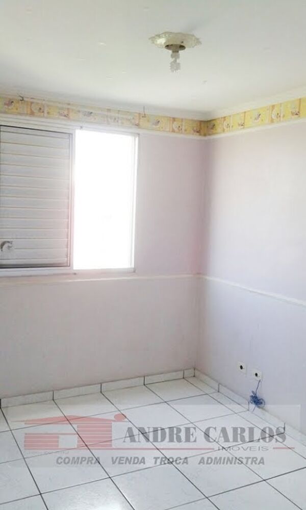 Apartamento para alugar com 2 quartos, 56m² - Foto 4