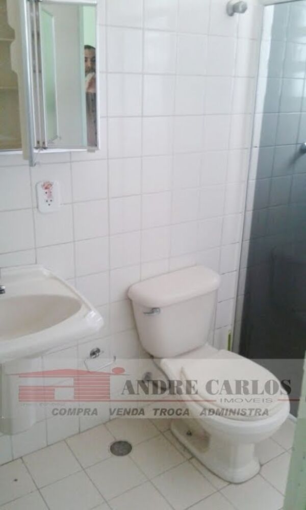 Apartamento para alugar com 2 quartos, 56m² - Foto 2