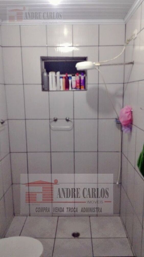 Casa à venda com 2 quartos, 50m² - Foto 6