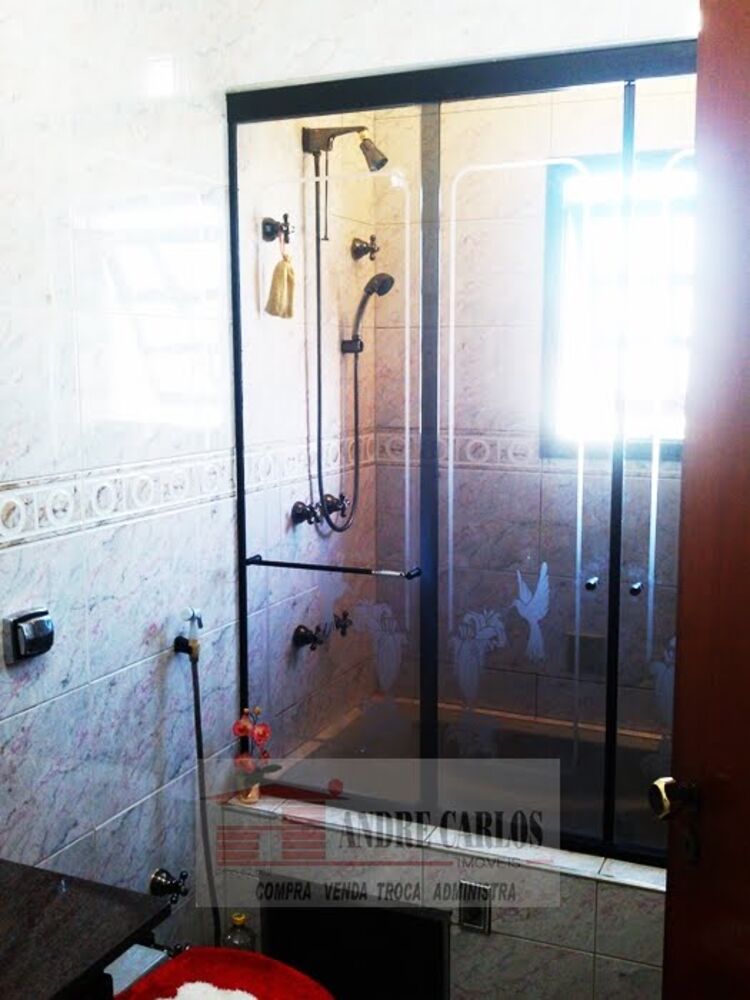 Sobrado à venda com 3 quartos, 240m² - Foto 6
