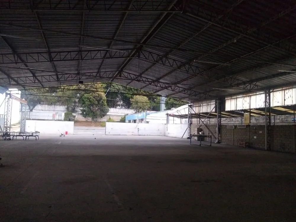 Depósito-Galpão, 1077 m² - Foto 1