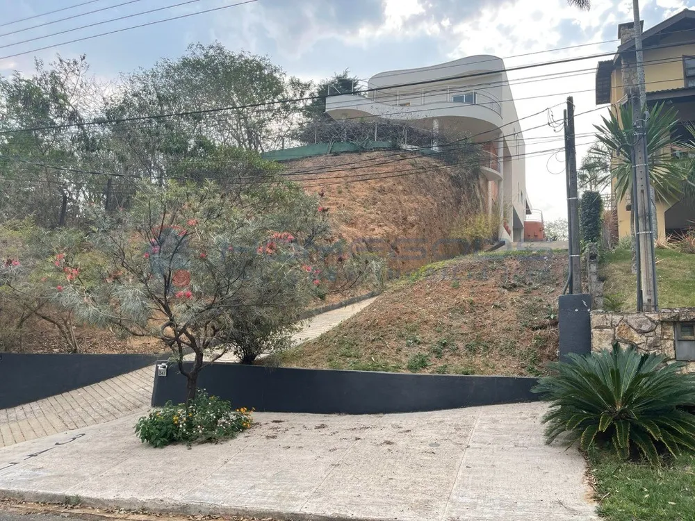 Sobrado, 3 quartos, 320 m² - Foto 1