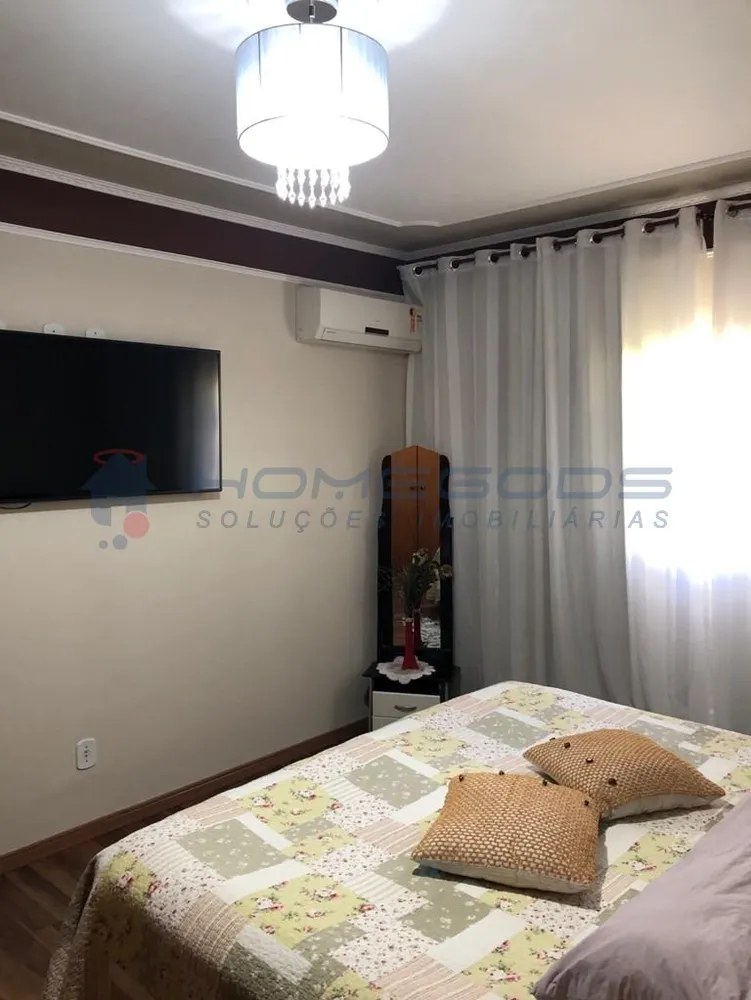 Casa, 3 quartos, 190 m² - Foto 3