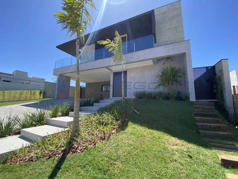 Sobrado, 4 quartos, 358 m² - Foto 1