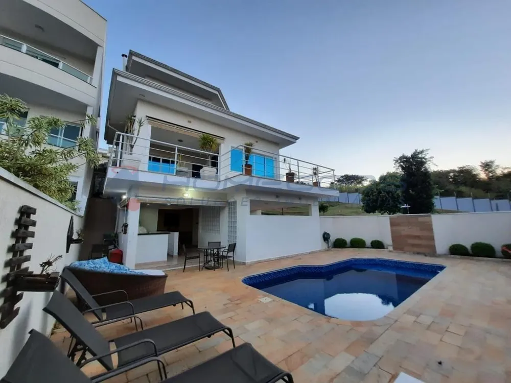 Sobrado, 4 quartos, 366 m² - Foto 1