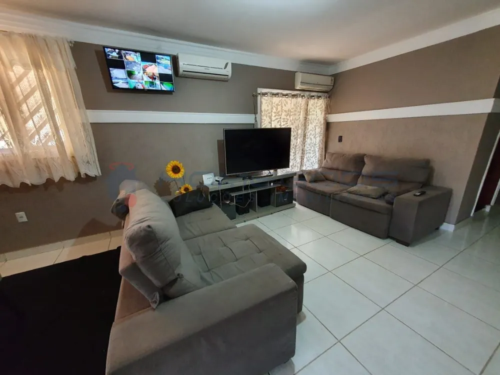 Chácara, 3 quartos, 980 m² - Foto 4