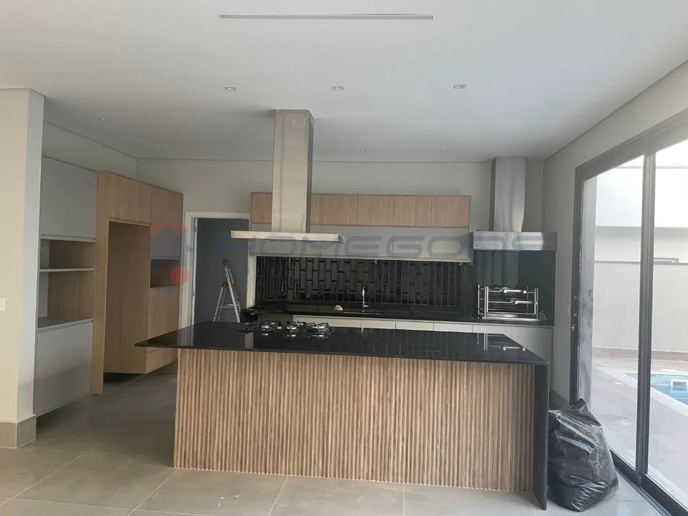Sobrado, 3 quartos, 375 m² - Foto 2