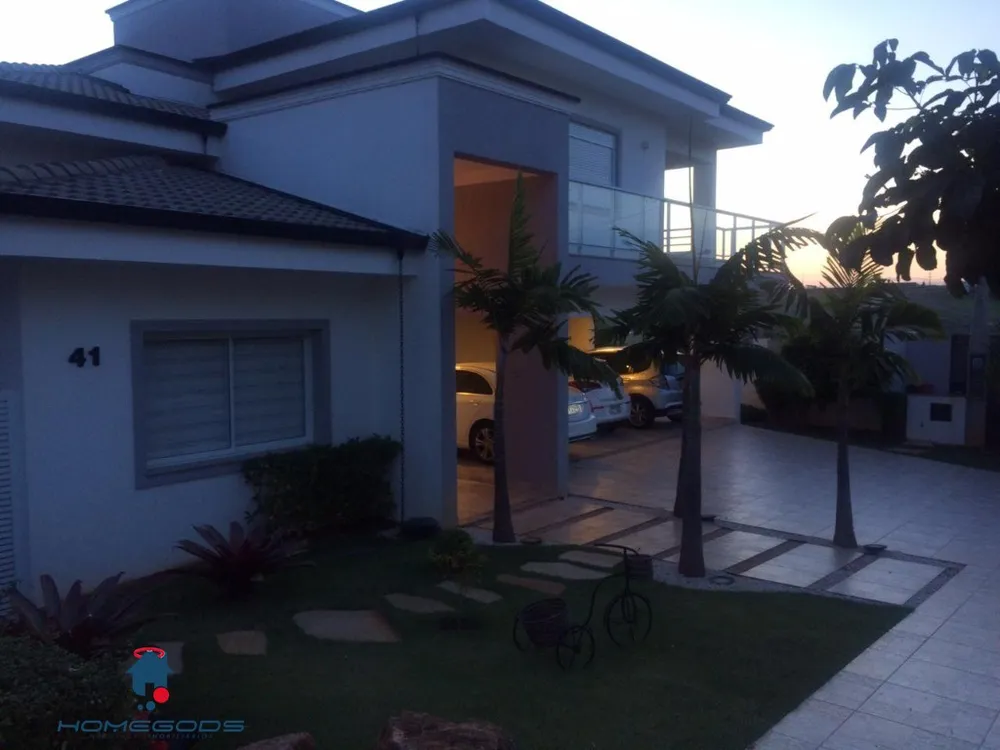 Sobrado, 3 quartos, 389 m² - Foto 2