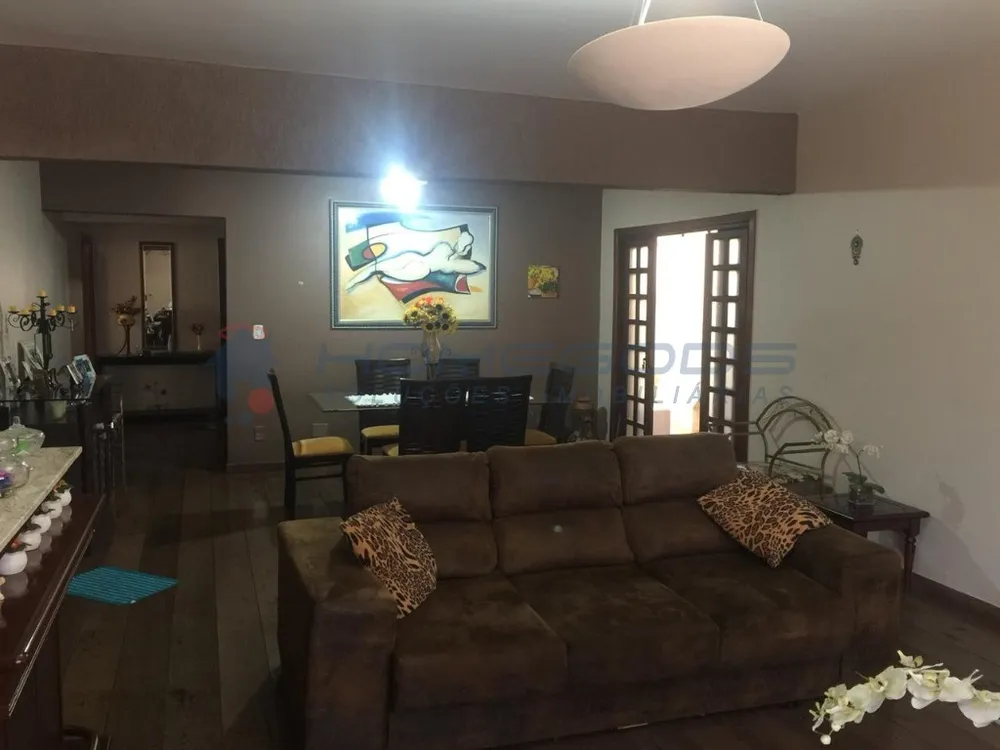Sobrado, 4 quartos, 407 m² - Foto 4