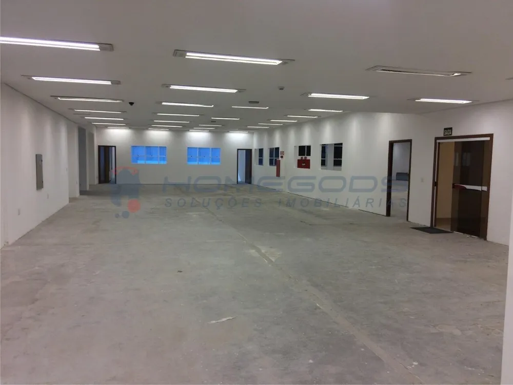 Sala-Conjunto, 2500 m² - Foto 1