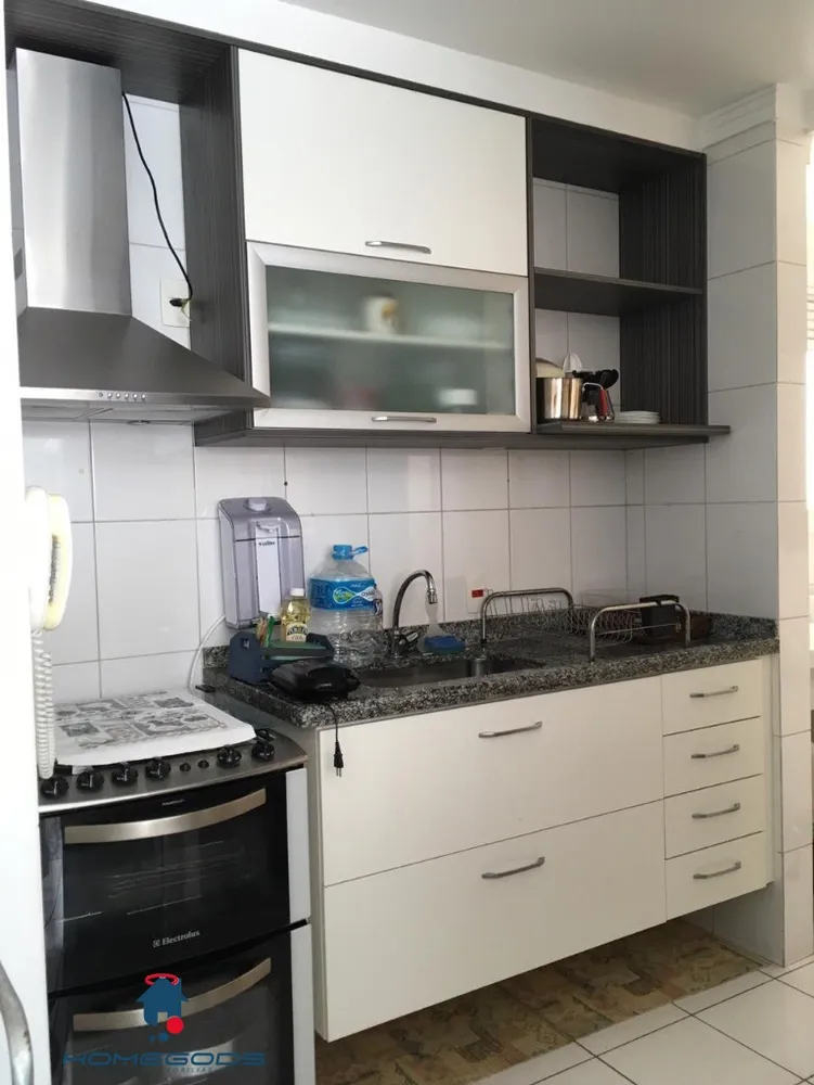Apartamento, 3 quartos, 80 m² - Foto 2