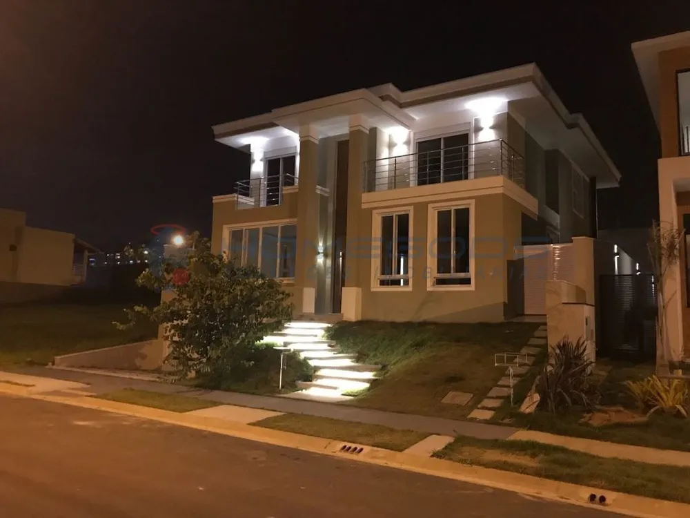 Sobrado, 3 quartos, 334 m² - Foto 2