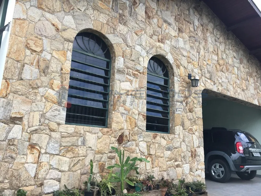 Casa, 3 quartos, 306 m² - Foto 1