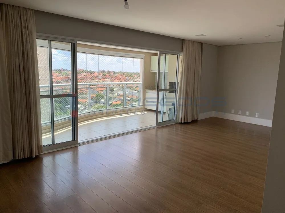 Apartamento, 3 quartos, 134 m² - Foto 2