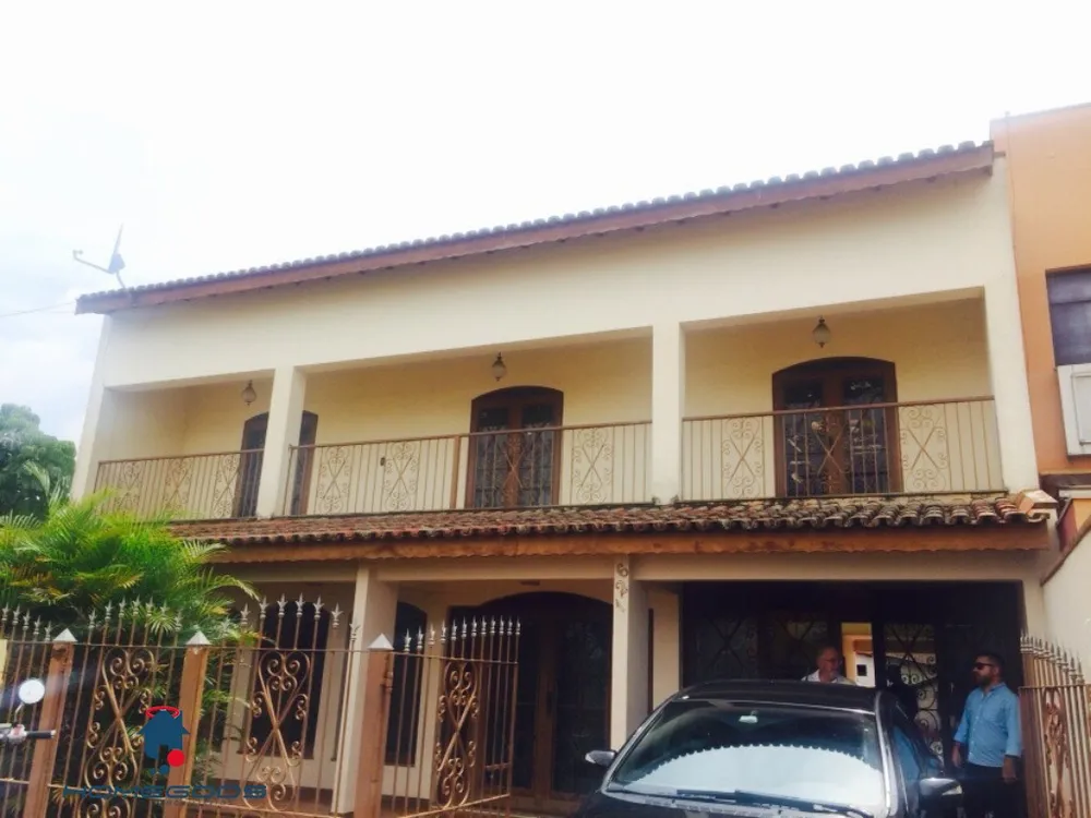 Casa, 6 quartos, 400 m² - Foto 1
