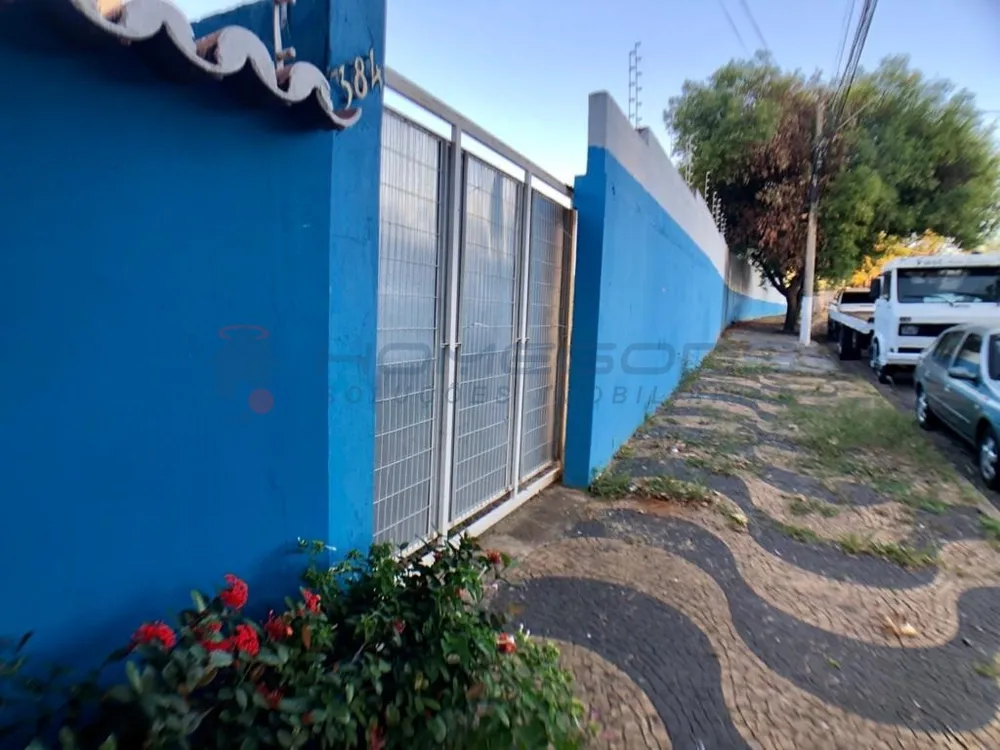 Loteamento e Condomínio - Foto 1