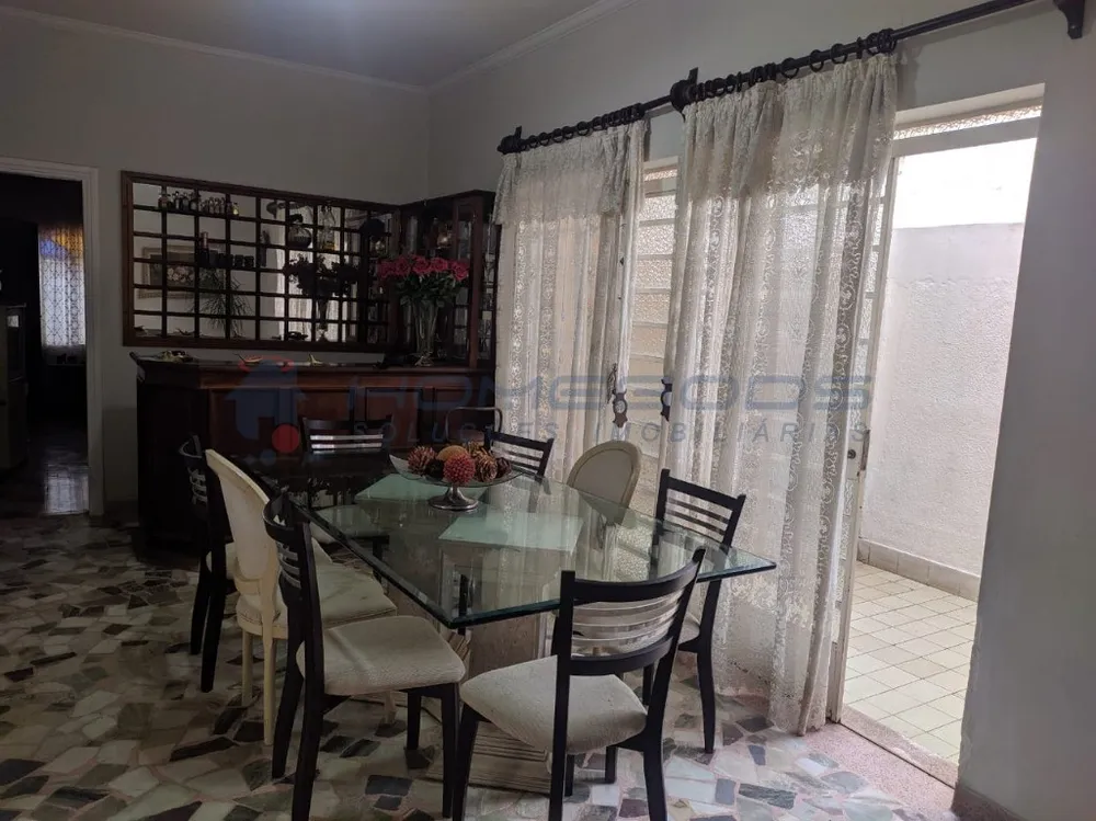 Casa, 3 quartos, 300 m² - Foto 4
