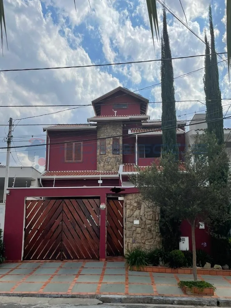 Sobrado, 4 quartos, 300 m² - Foto 1