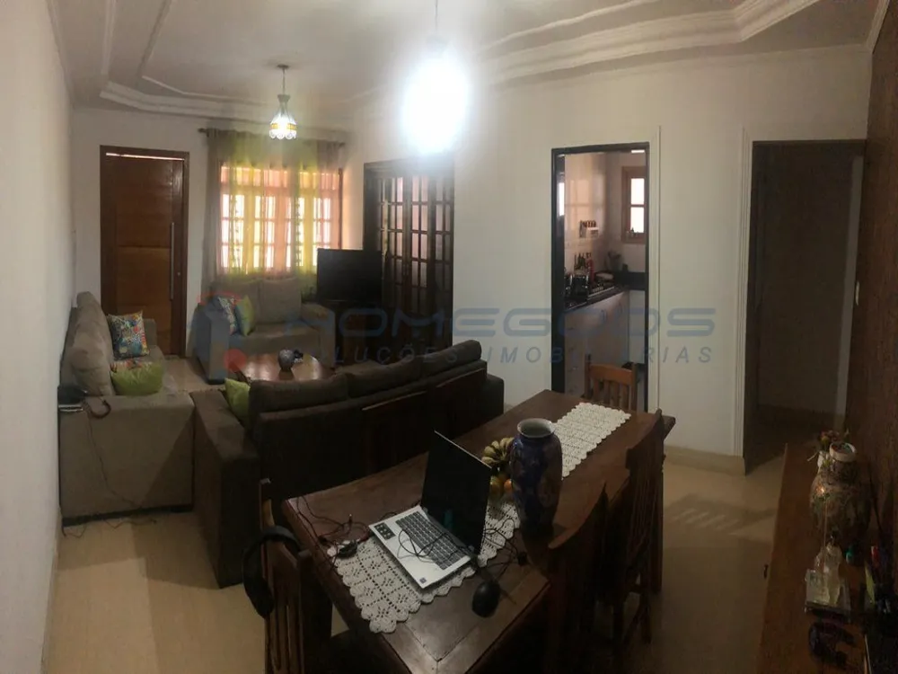 Casa, 3 quartos, 105 m² - Foto 2