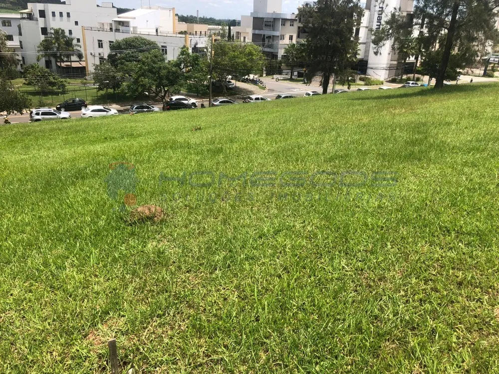 Loteamento e Condomínio - Foto 4