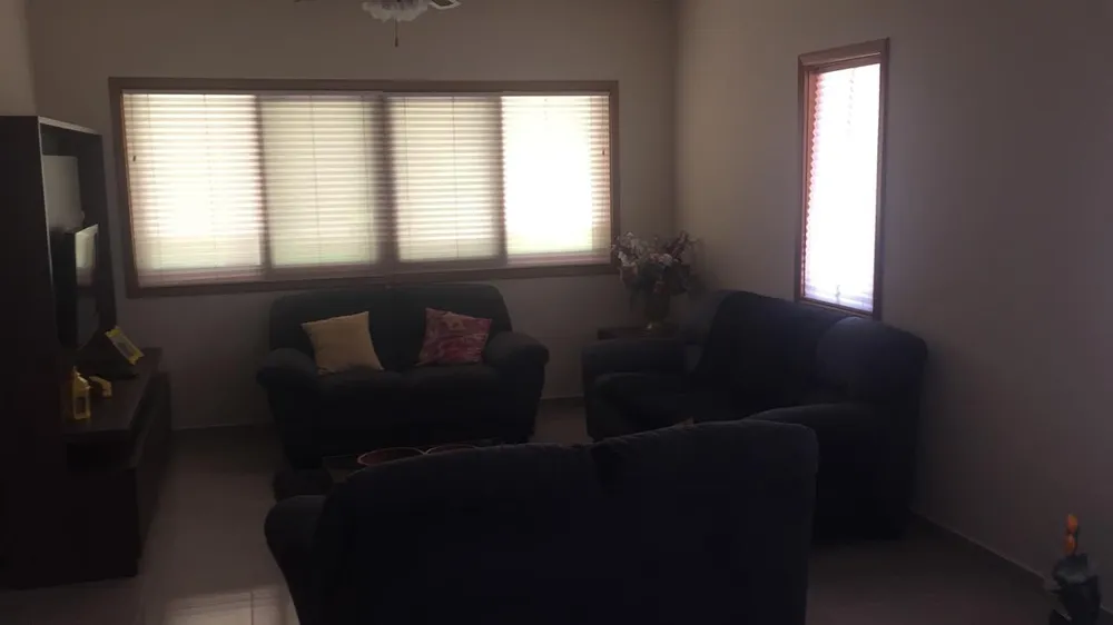Casa, 3 quartos, 600 m² - Foto 2