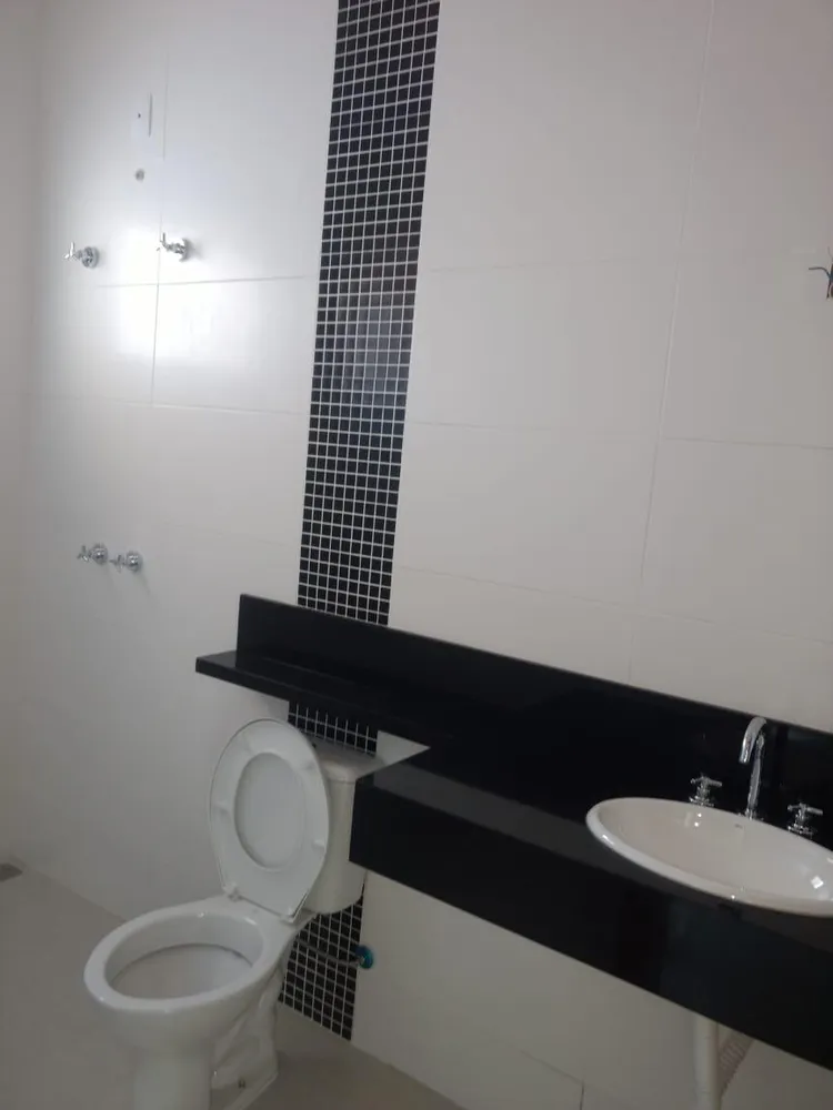 Casa, 3 quartos, 220 m² - Foto 8