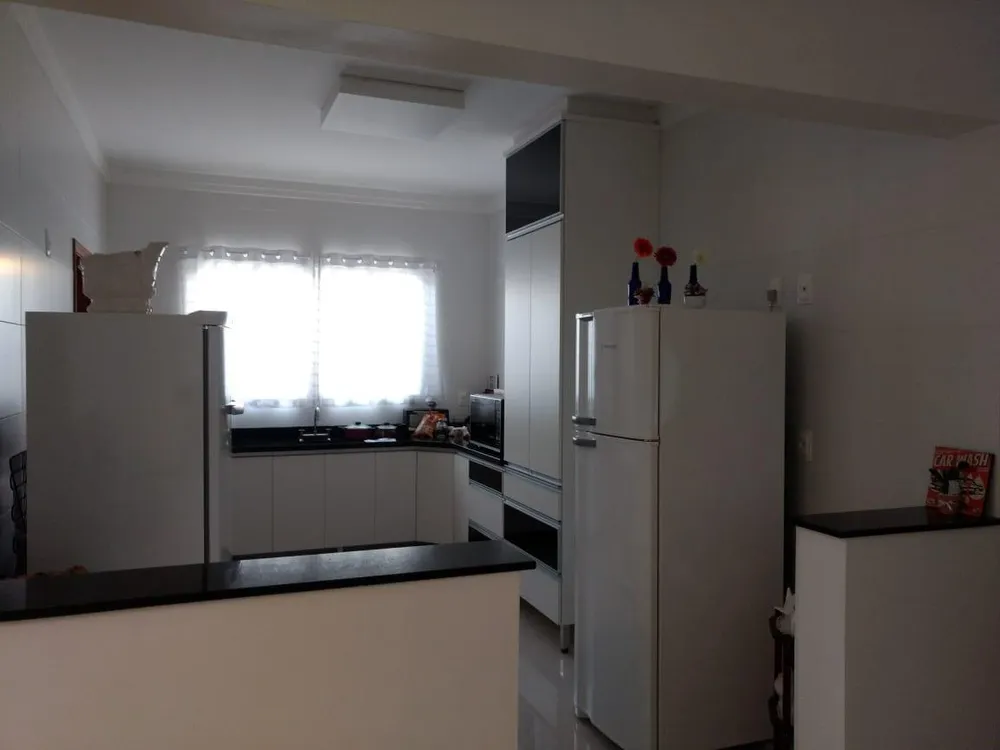 Casa, 4 quartos, 350 m² - Foto 3