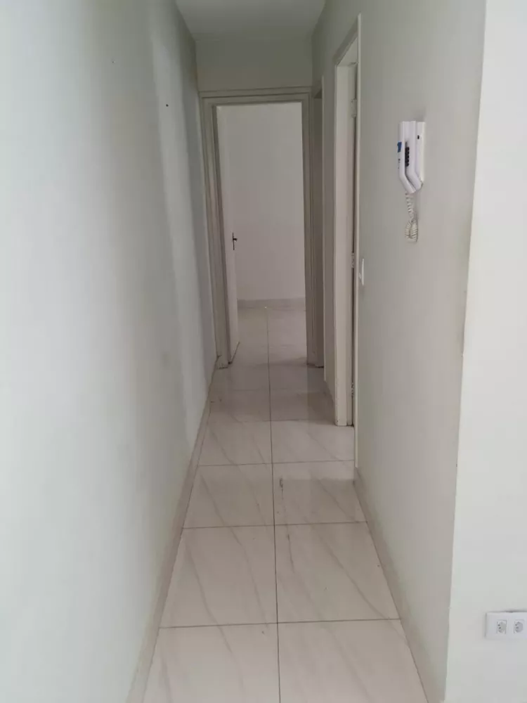 Apartamento à venda com 2 quartos, 38m² - Foto 2