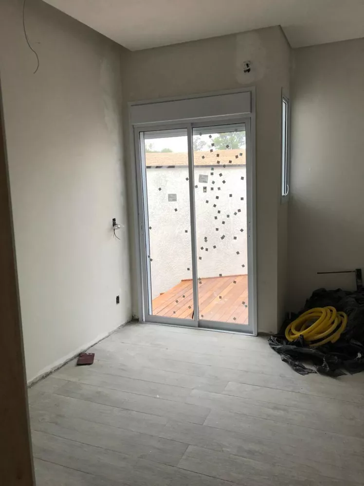 Casa de Condomínio à venda e aluguel com 3 quartos, 180m² - Foto 3