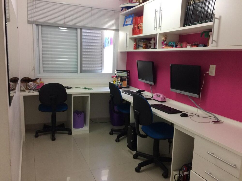 Casa à venda e aluguel com 4 quartos, 396m² - Foto 2