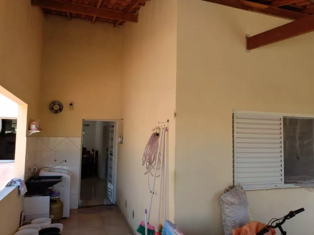 Casa à venda e aluguel com 3 quartos, 125m² - Foto 3