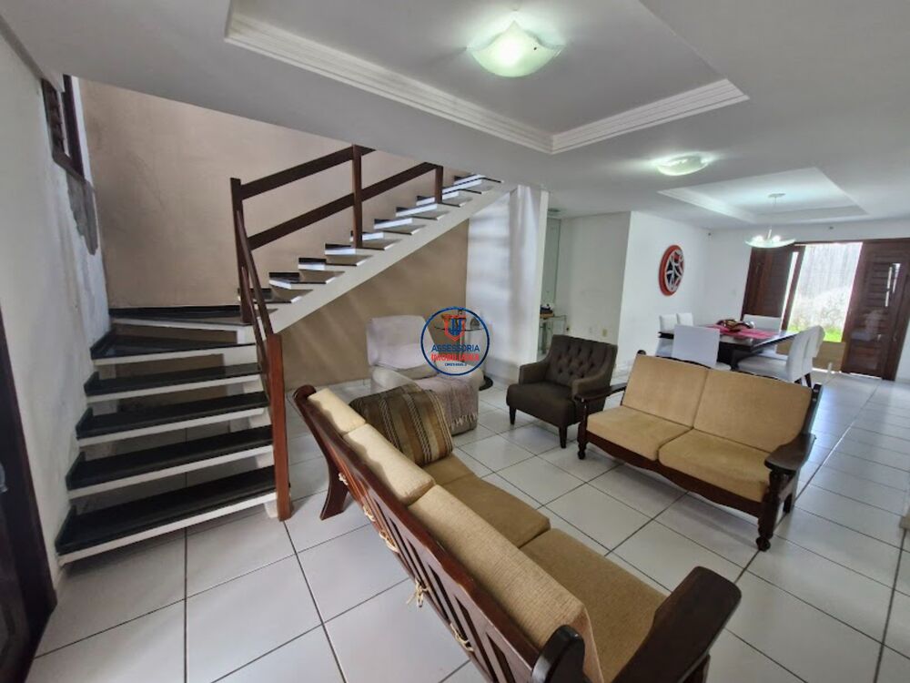 Casa, 4 quartos, 200 m² - Foto 1