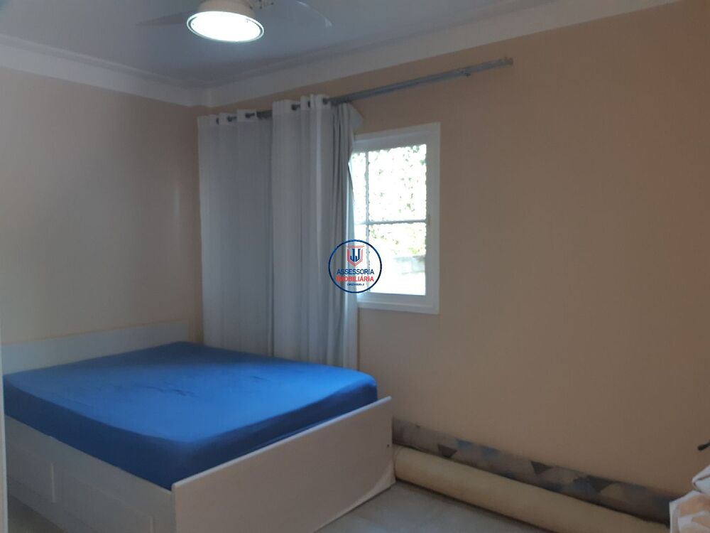 Casa à venda com 4 quartos, 297m² - Foto 15